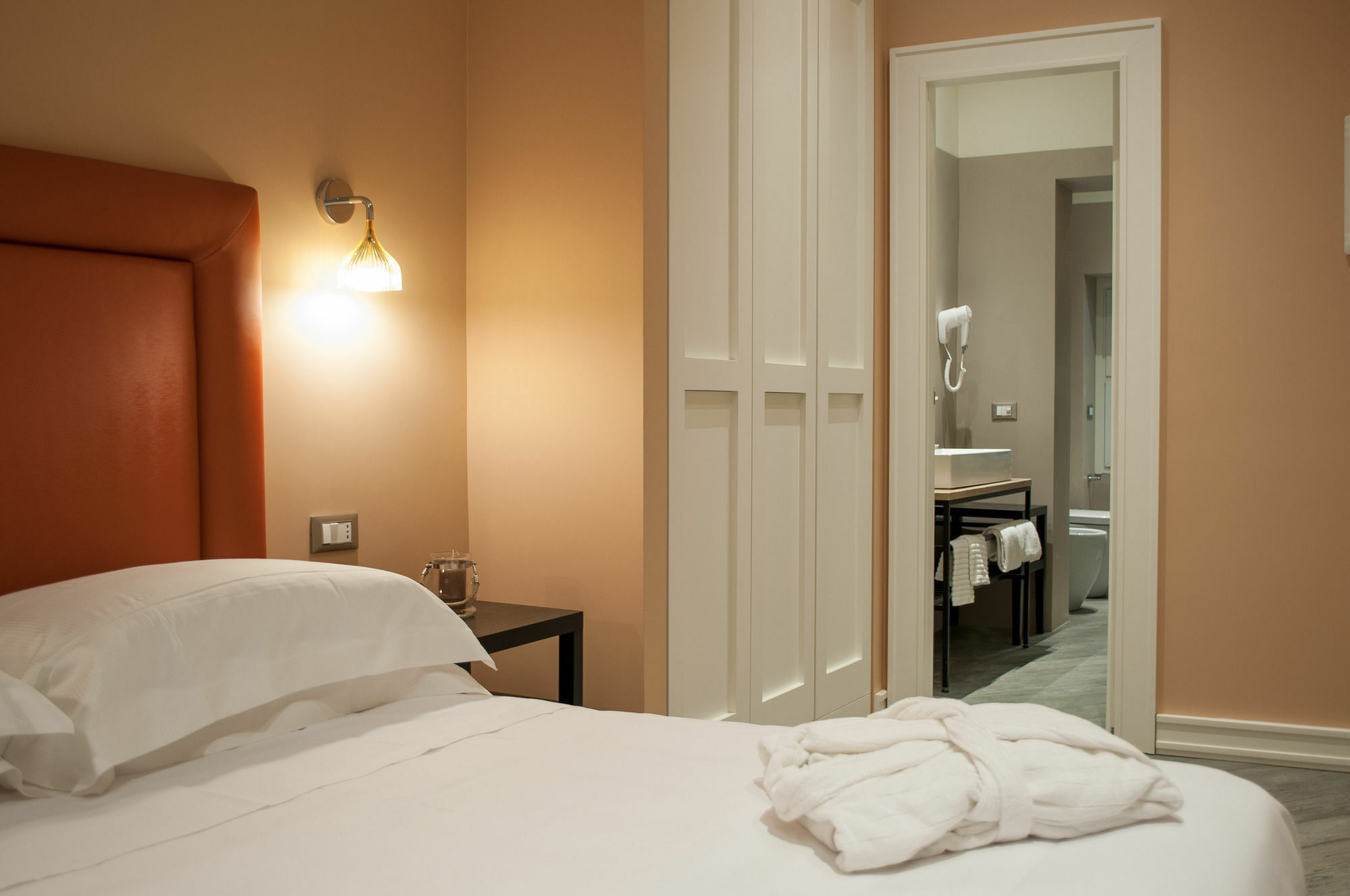 Affittacamere My Trevi Charming & Luxury 3*